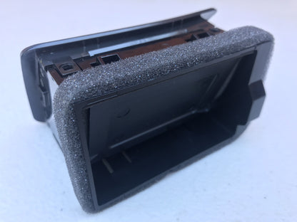 Air Vent (LHS / Passenger) to suit Nissan Skyline R32 (All) - Vega Autosports
