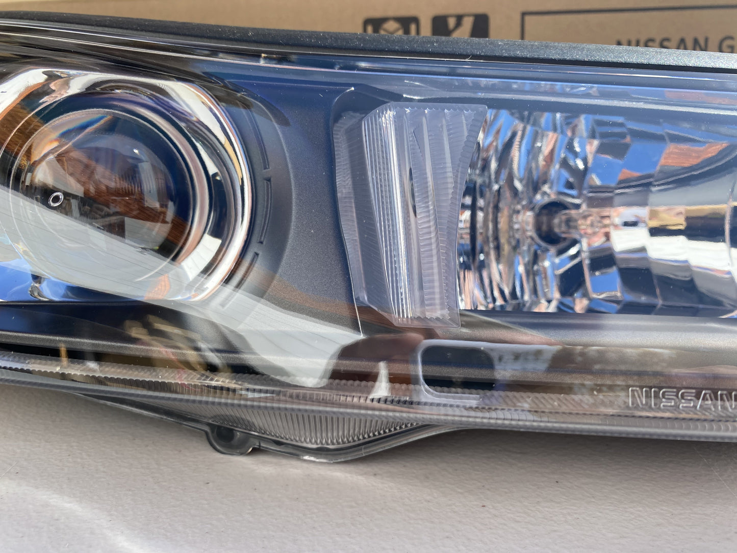 Headlight Assembly Rhs To Suit Nissan Silvia S15 Adm 200Sx Electrical