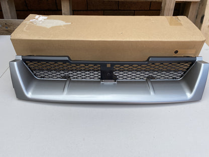 Genuine Nissan Front Grille (KR4 Sonic Silver) to suit Nissan Skyline R33 GTR - Vega Autosports