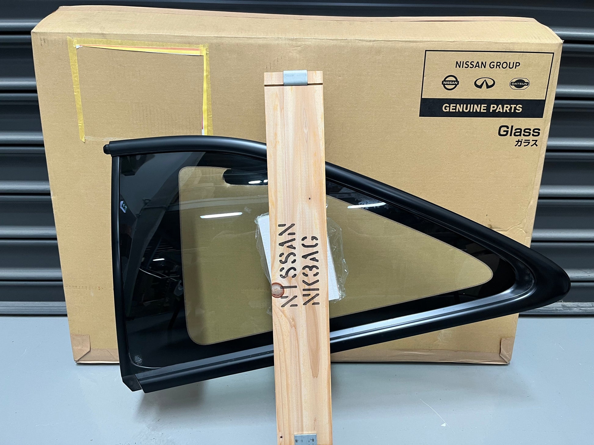Rear Quarter Window Lhs To Suit Nissan Silvia S14 **discontinued No Longer Available** Exterior