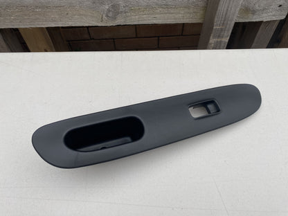 Front Door Power Window Switch Trim (Lhs) To Suit Mitsubishi Lancer Evolution 4 / 5 6 6.5 Cp9A