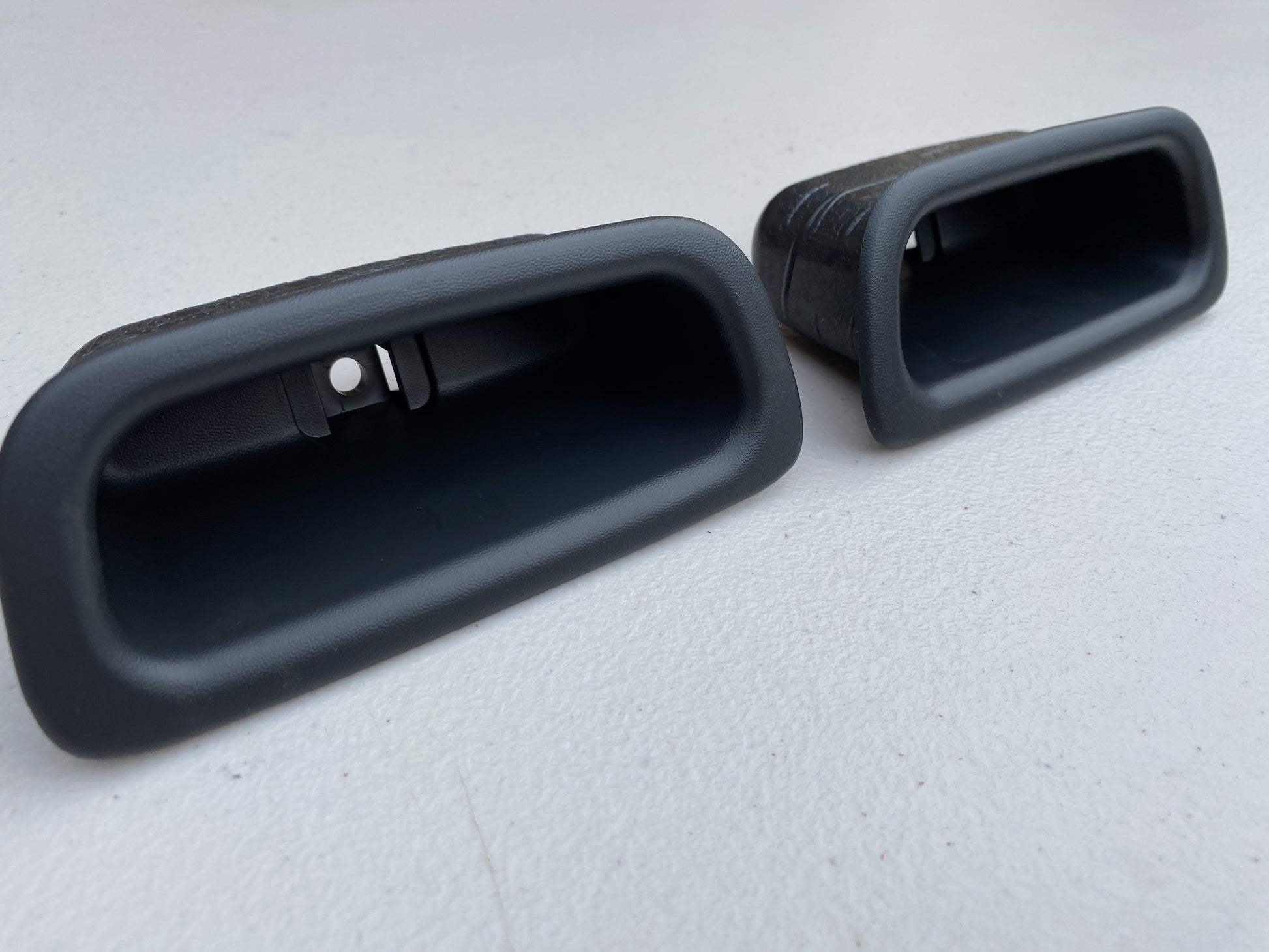 Genuine Mitsubishi Rear Door Cup Set (2-Piece) to Suit Mitsubishi Evolution Lancer 7 / 8 / 9 CT9A - Vega Autosports