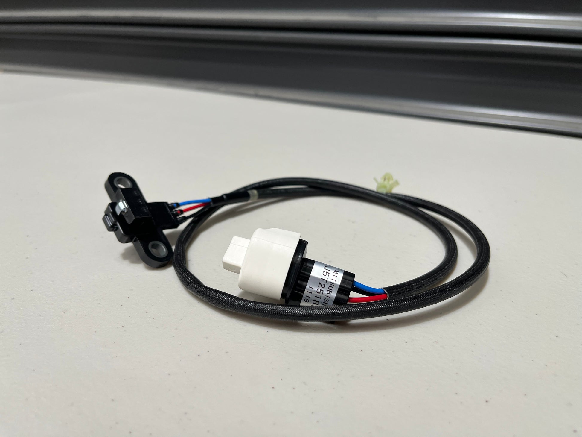 Oem Crank Angle Position Sensor To Suit Mitsubishi Lancer Evolution 4 / 5 6 7 8 9 Cp9A Ct9A