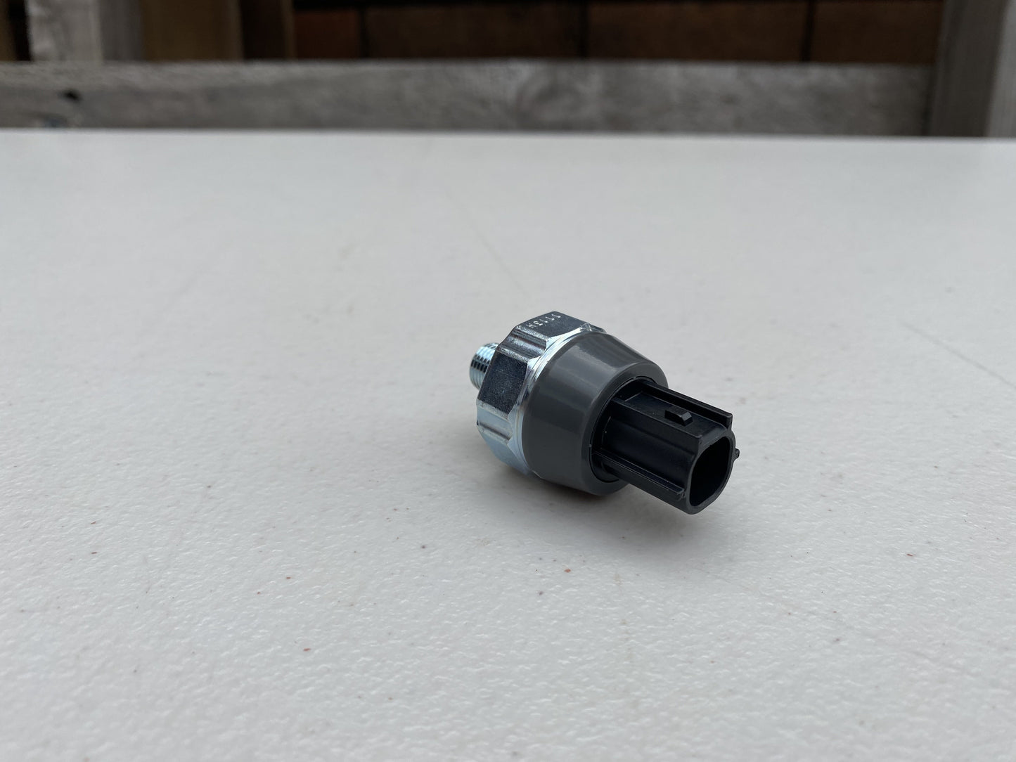 Engine Oil Pressure Sensor To Suit Nissan Silvia S15 / 370Z Z34 Skyline V35 V36 Models