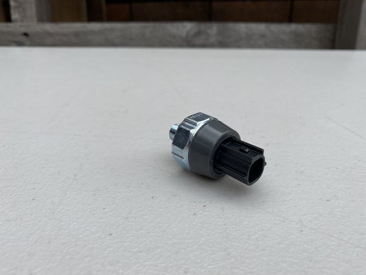 Engine Oil Pressure Sensor To Suit Nissan Silvia S15 / 370Z Z34 Skyline V35 V36 Models