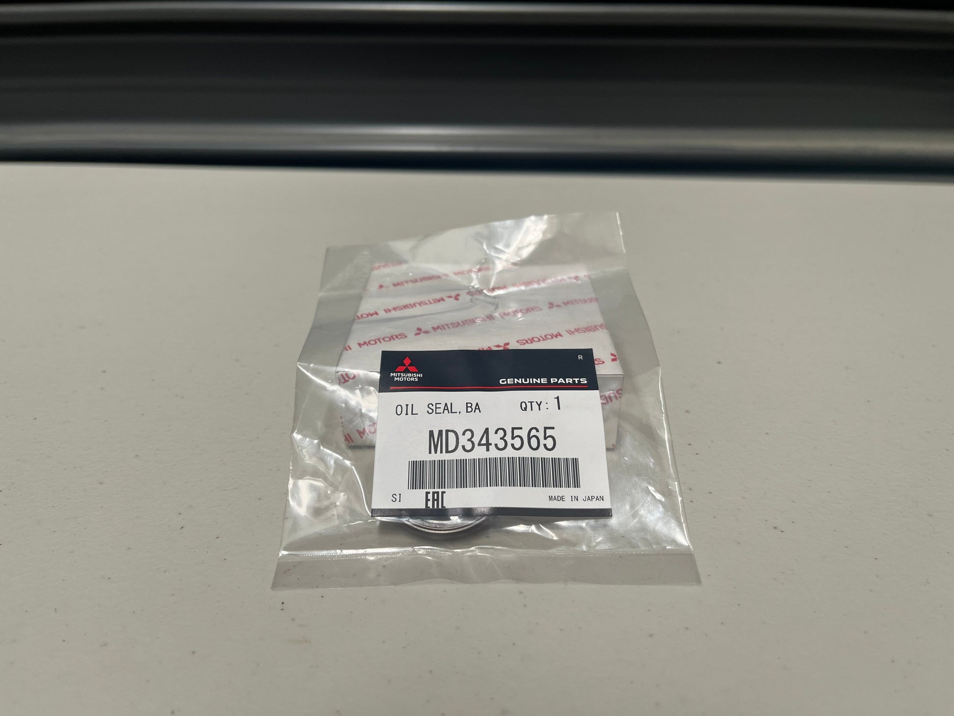 Balance Shaft Seal 4G63 To Suit Mitsubishi Lancer Evolution 4 - 9 Cn9A Cp9A Ct9A Md343565 Engine
