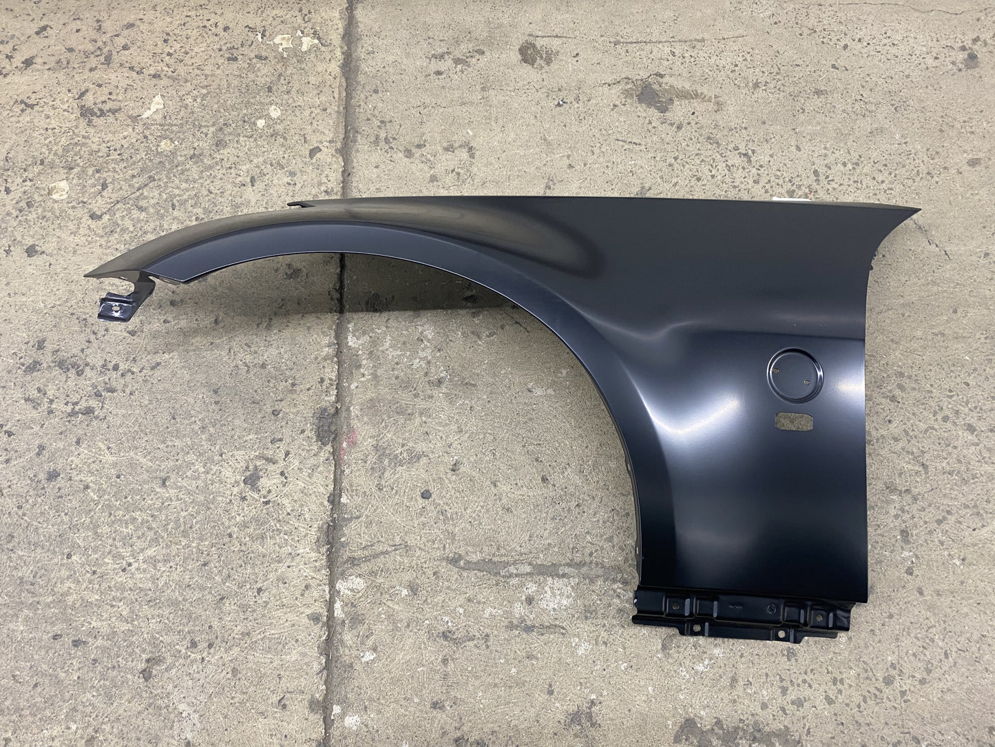 Front Guard Lhs To Suit Nissan Fairlady 350Z Z33 ** Clearance Engine