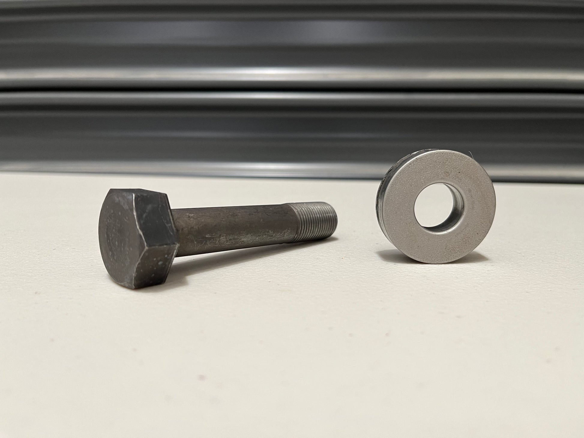 Harmonic Balancer Bolt And Washer Set To Suit Nissan Rb26 Engine 12309-05U00 / 12308-05U00