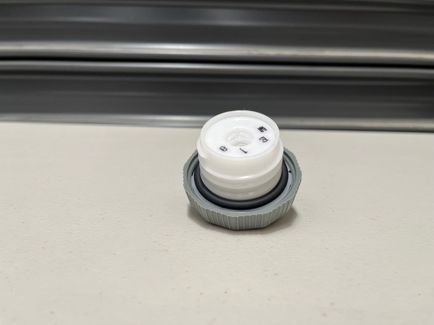 Fuel Filler Cap To Suit Mazda Rx7 Fc3S Fd3S Sa22C F044-42-250A Engine