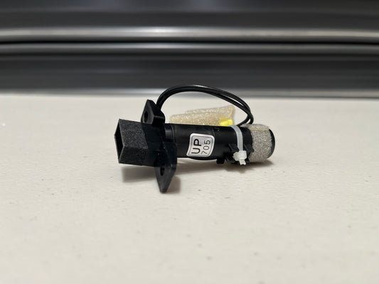 In-Car Temperature Sensor To Suit Nissan R32 Gtr / Gts-T Gts-4 27720-01U00 Electrical