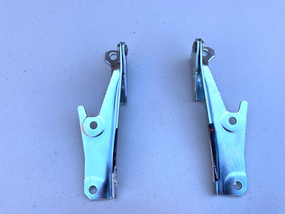 Bonnet Hinge Set RHS/LHS to suit Mitsubishi Lancer Evolution 5 / 6 / 6.5 TME CP9A - Vega Autosports