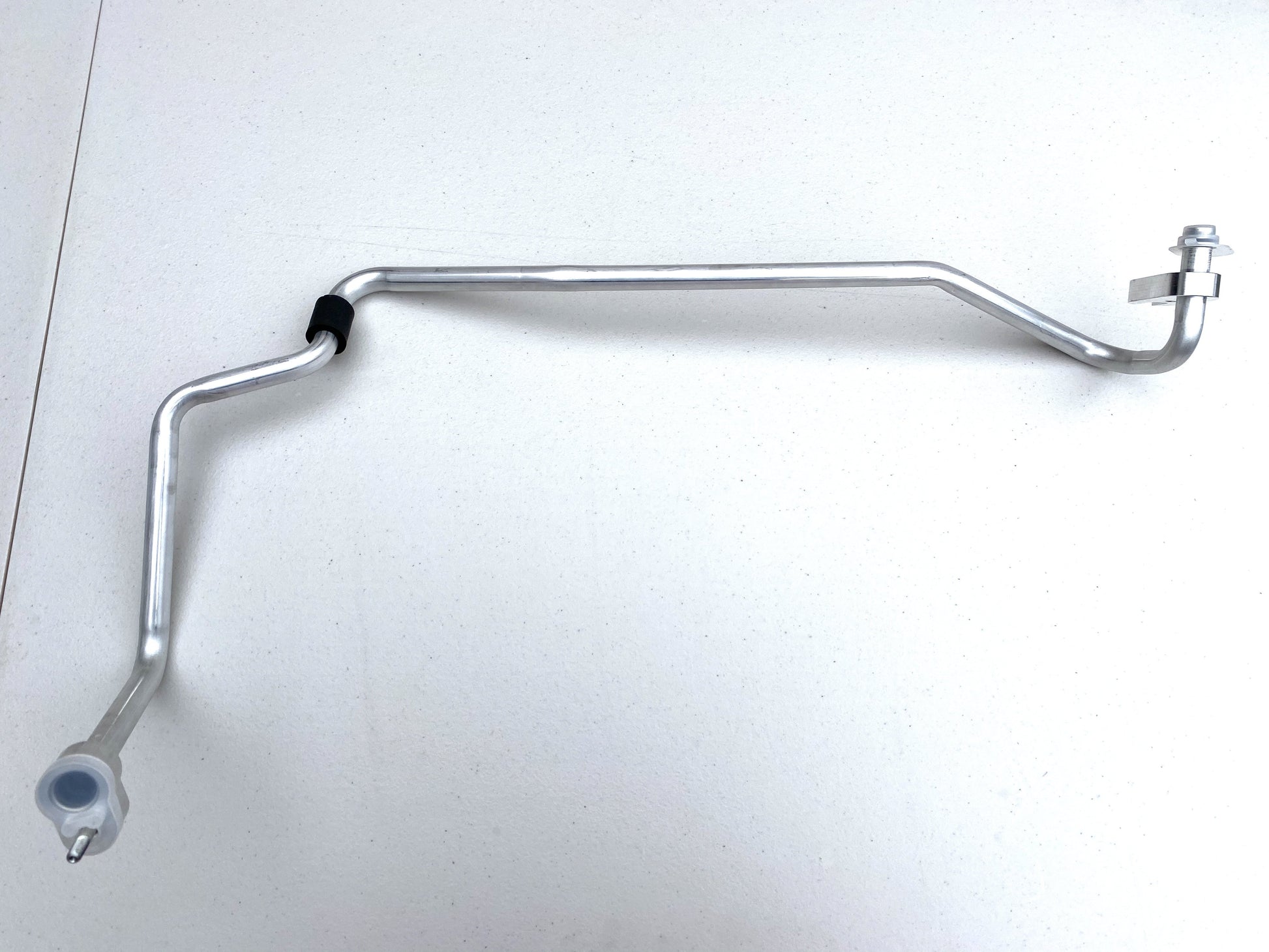 A/C Suction Hardline to suit Mitsubishi Lancer Evolution 7 / 8 / 9 CT9A **Discontinued from Manufacturer** - Vega Autosports