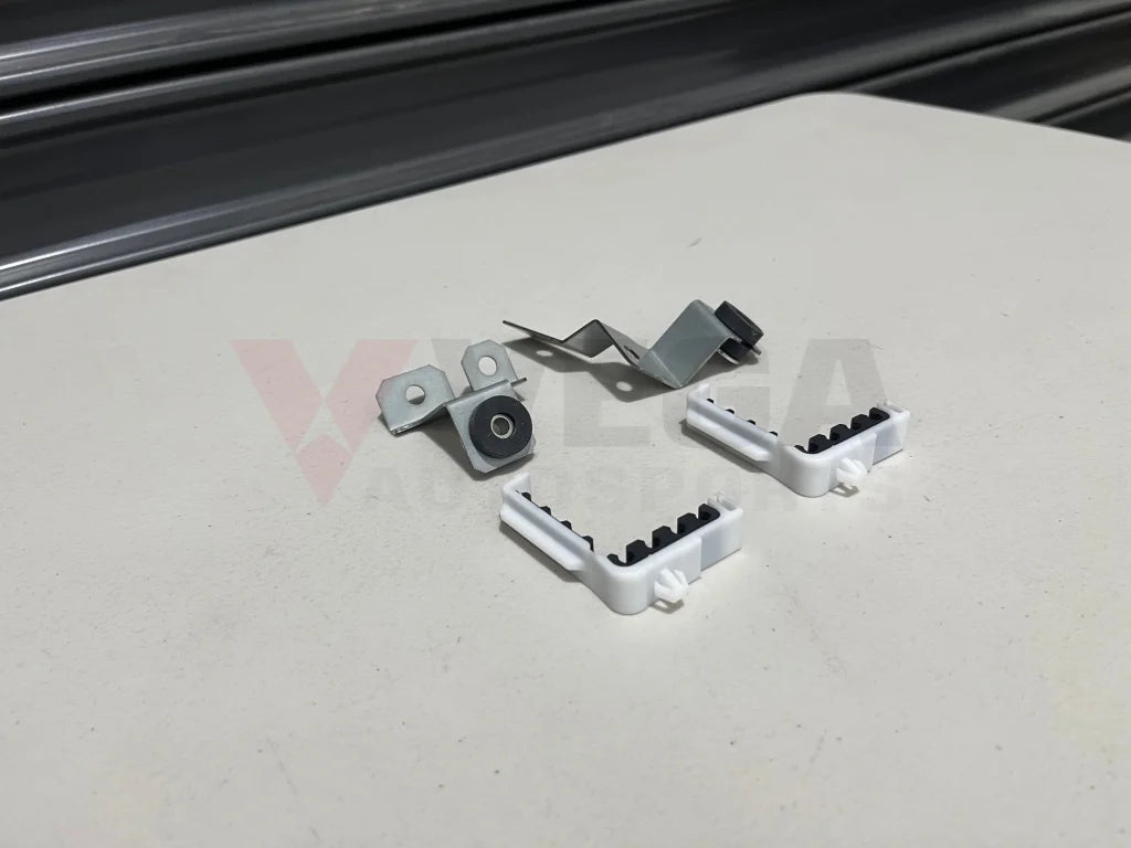 Abs Clip Set (4-Piece) To Suit Nissan Skyline R34 Gtr 46289-15U10 / 46260-Aa20A Brakes