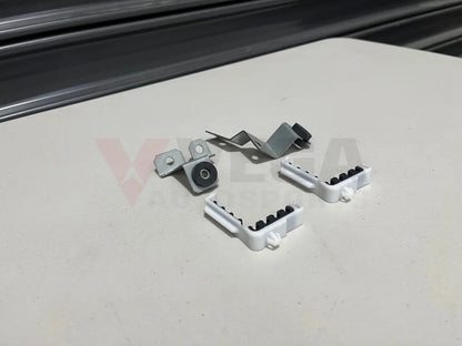 Abs Clip Set (4-Piece) To Suit Nissan Skyline R34 Gtr 46289-15U10 / 46260-Aa20A Brakes