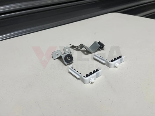 Abs Clip Set (4-Piece) To Suit Nissan Skyline R34 Gtr 46289-15U10 / 46260-Aa20A Brakes