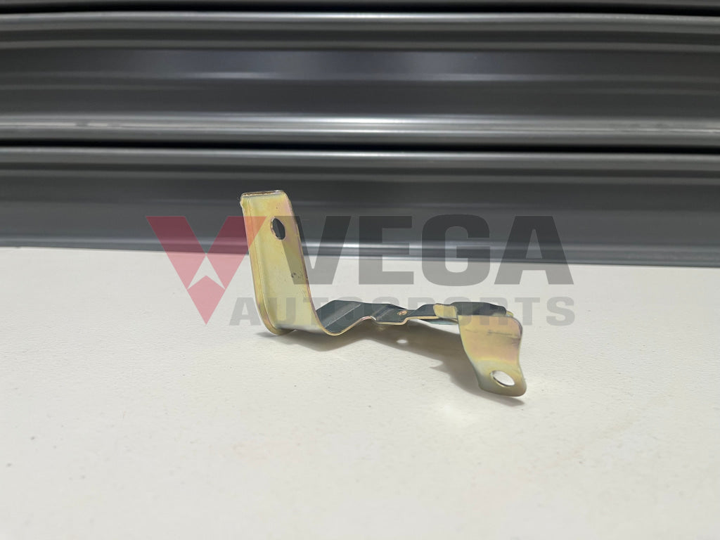 Air Cleaner Bracket to suit Mitsubishi Lancer Evolution 4 / 5 / 6 / 6.5 CN9A CP9A MR188640 - Vega Autosports