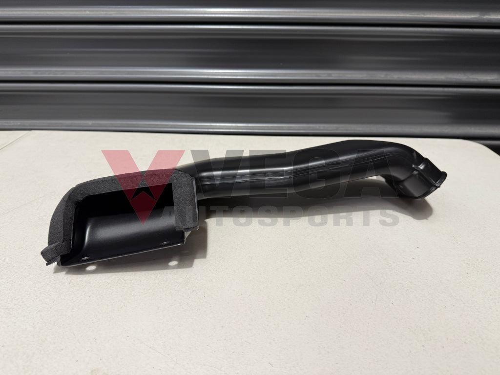 Air Intake Duct to suit Nissan Silvia S14 / S15 16554 69F00 Engine
