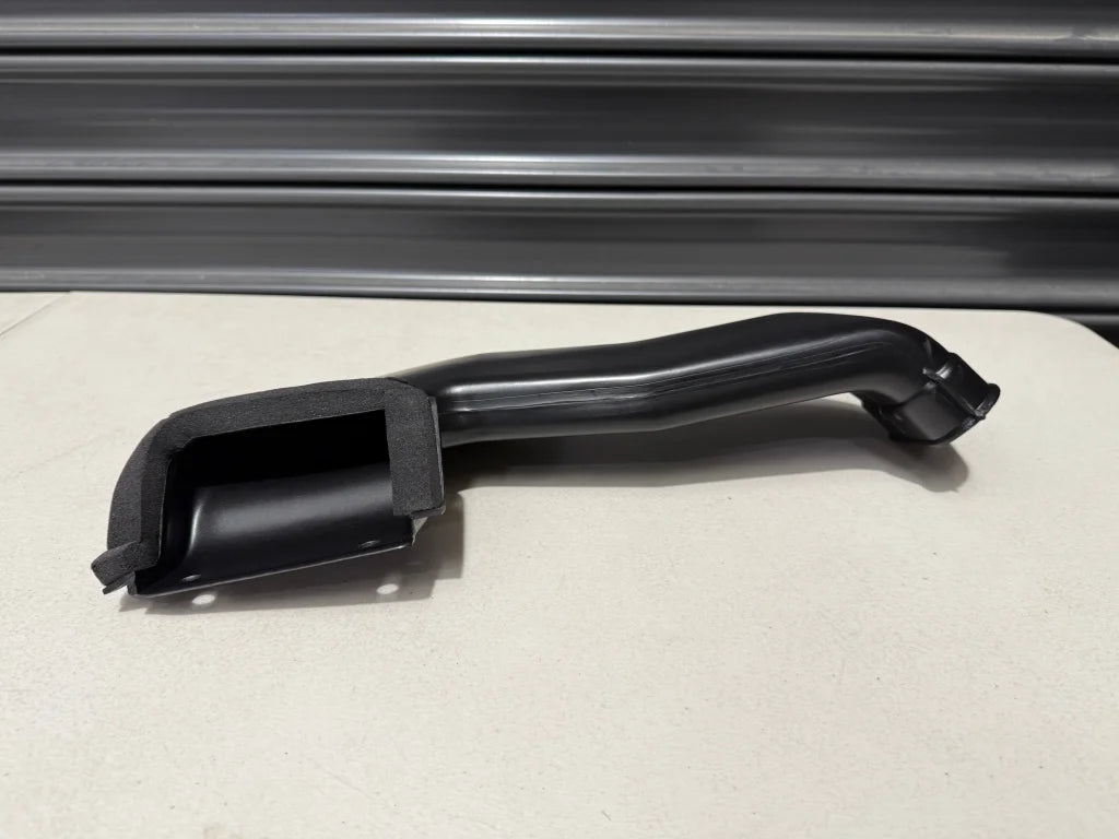 Air Intake Duct to suit Nissan Silvia S14 / S15 16554 69F00 Engine