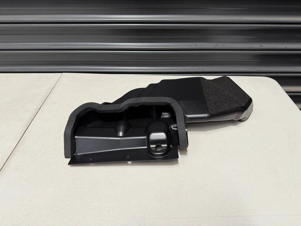 Air Intake Duct to suit Nissan Skyline R34 GTR 16554 AA300 Engine