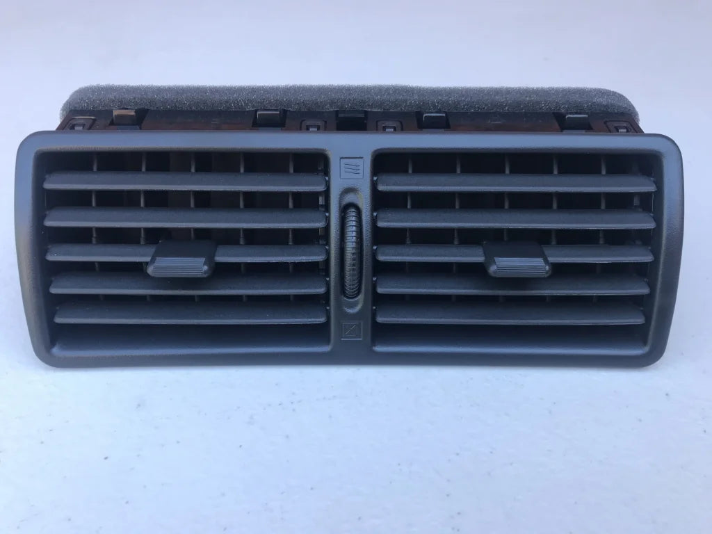 Air Vent (Centre) to suit Nissan Skyline R32 (All) - Discontinued, Limited Stock - Vega Autosports