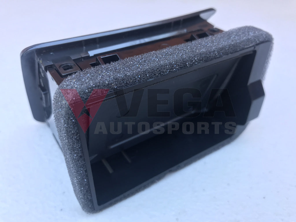 Air Vent (LHS / Passenger) to suit Nissan Skyline R32 (All) - Vega Autosports