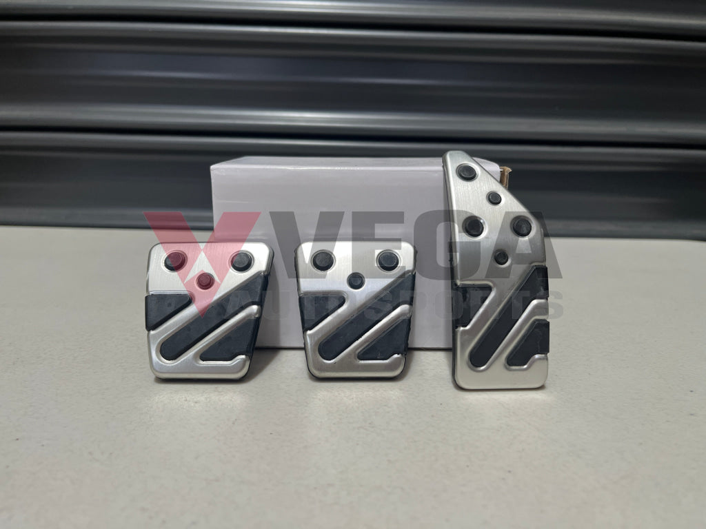 Aluminium Pedal Set 5/MT to suit Mitsubishi Lancer Evolution X 1600A060 / 2340A029 Interior