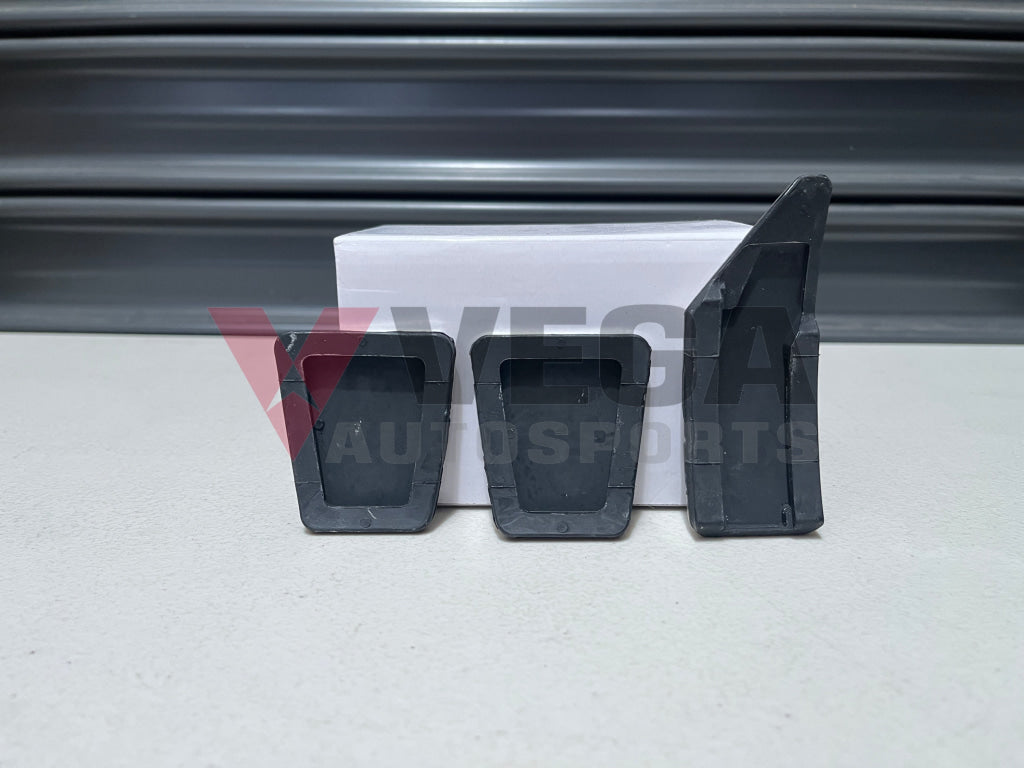 Aluminium Pedal Set 5/MT to suit Mitsubishi Lancer Evolution X 1600A060 / 2340A029 Interior