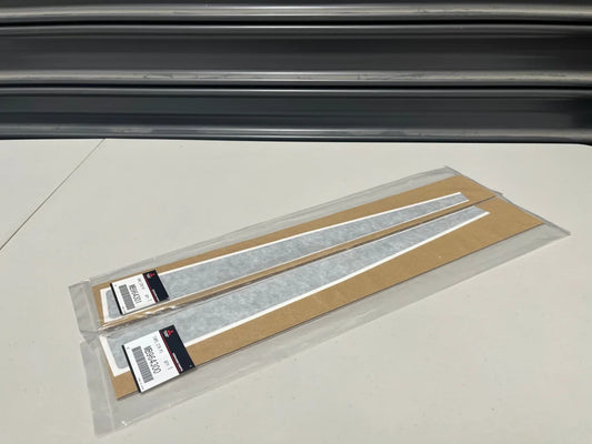 B Pillar Decal Set (Rhs & Lhs) To Suit Mitsubishi Lancer Evolution 6 / 6.5 Tme Mb964301 Mb964300