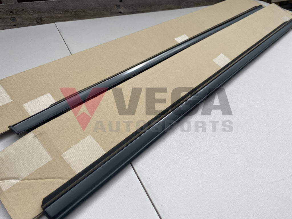 Belt Mould Set (2-Piece) Rhs & Lhs To Suit Nissan Silvia S13 / 180Sx Exterior