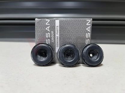 Bonnet Choke Speed Wire Grommet Rubbers To Suit Datsun 1200 B110 B120 01651-00091 Nuts / Bolts