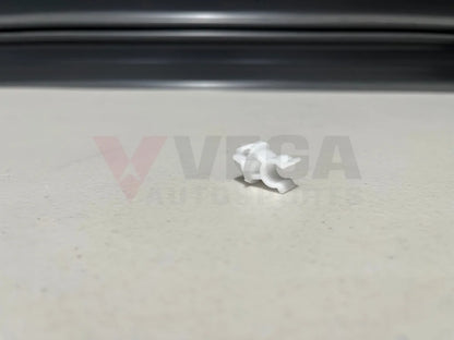 Bonnet Rod Retainer Clip To Suit Mitsubishi Lancer Evolution 7 / 8 9 Ct9A Mr523317 Exterior