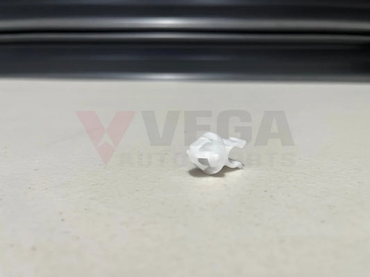 Bonnet Rod Retainer Clip To Suit Mitsubishi Lancer Evolution 7 / 8 9 Ct9A Mr523317 Exterior
