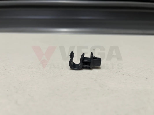 Bonnet Rod Stay Clip To Suit Nissan R33 Gtr / Gts-T 65722-15U10 Nuts Bolts Screws