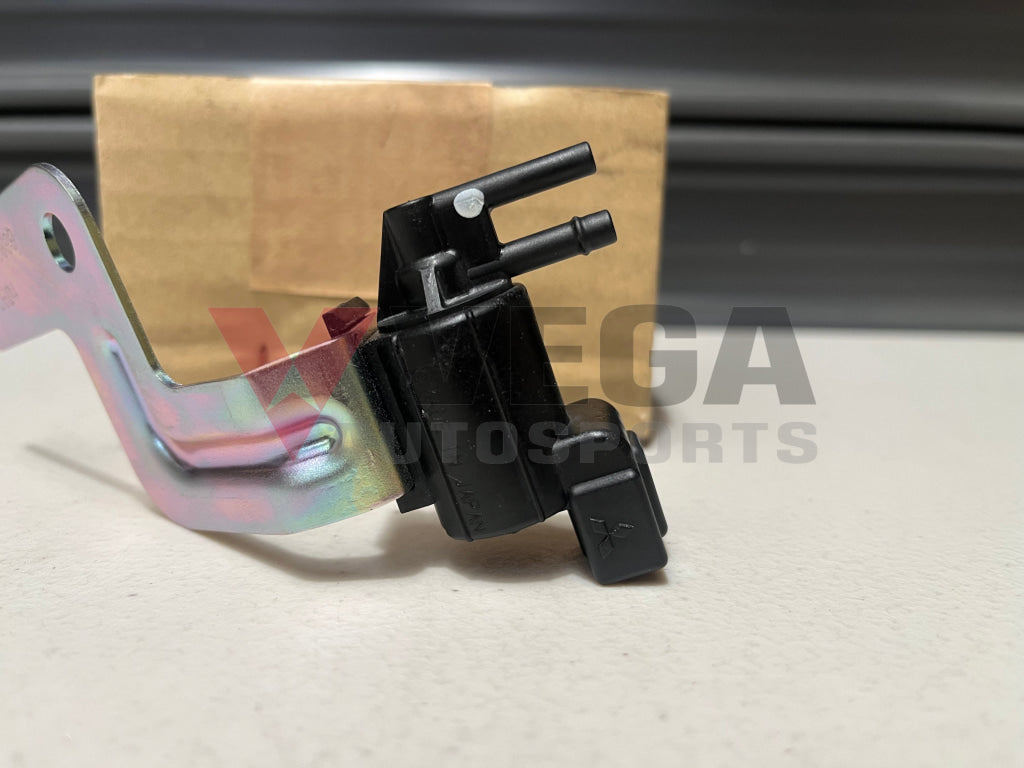 Boost Control Solenoid Assembly To Suit Mitsubishi Lancer Evolution 4 - 6 Mr212818 Electrical