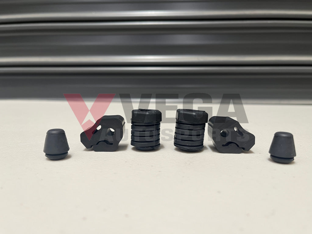 Boot Lid Bumper / Grommet Set To Suit Mitsubishi Lancer Evolution 7 8 Ct9A Exterior