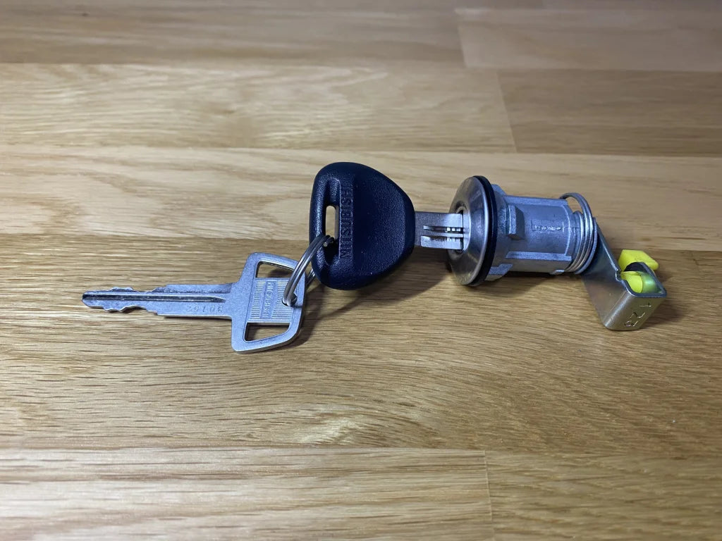 Boot Lock Assembly To Suit Mitsubishi Lancer Evolution 4 / 5 6 6.5 Cp9A Cn9A Exterior