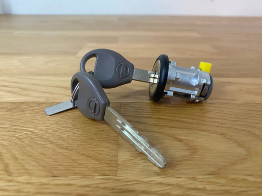 Boot Lock To Suit Nissan Skyline R34 Models (All) Interior