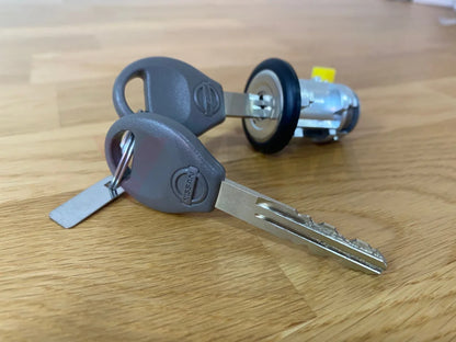 Boot Lock To Suit Nissan Skyline R34 Models (All) Interior