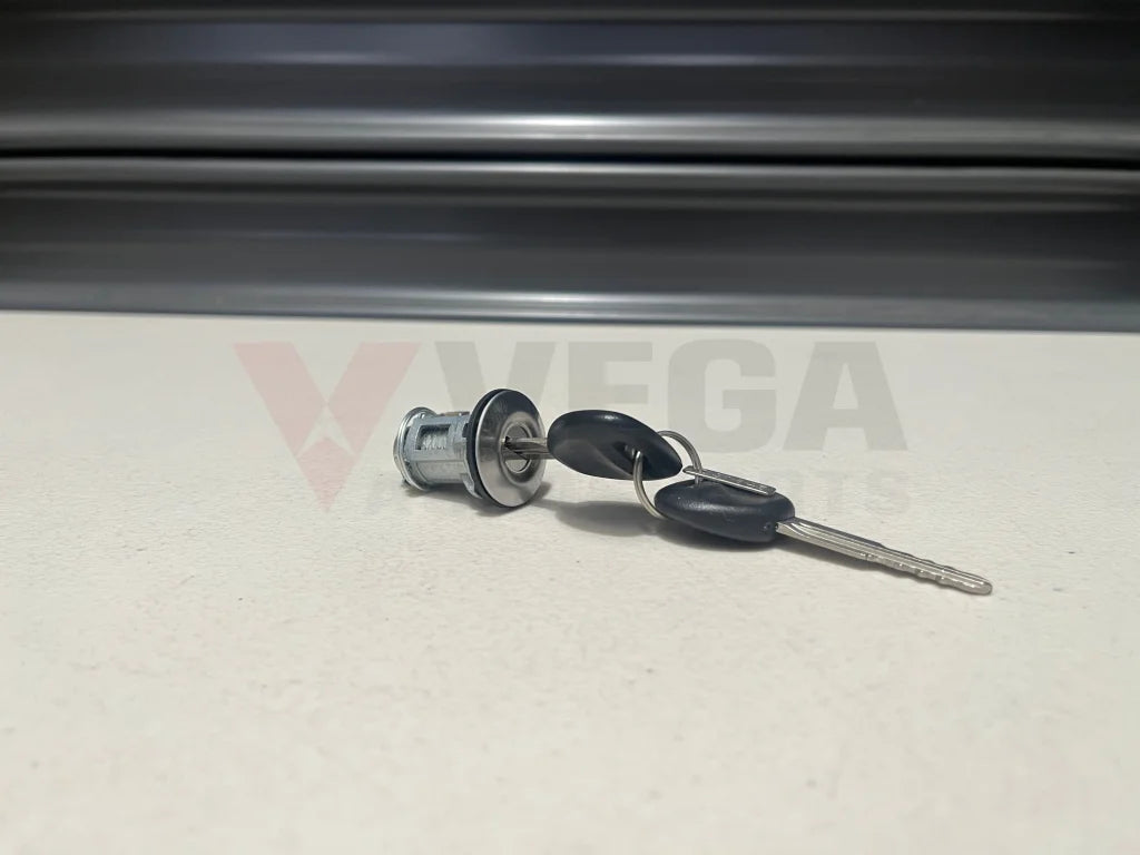 Boot / Truck Lock to suit Mitsubishi Lancer Evolution 7 / 8 / 9 MR286178 Exterior