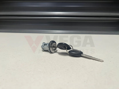 Boot / Truck Lock to suit Mitsubishi Lancer Evolution 7 / 8 / 9 MR286178 Exterior