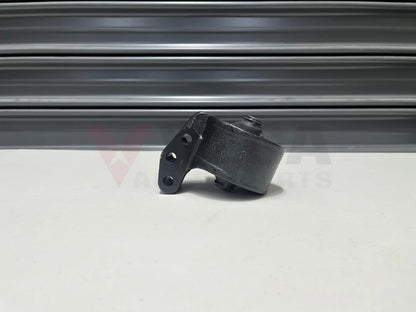 Bracket Engine Front Mount Rhs To Suit Mitsubishi Lancer Evolution 4 / 5 6 Mr197532 Differential