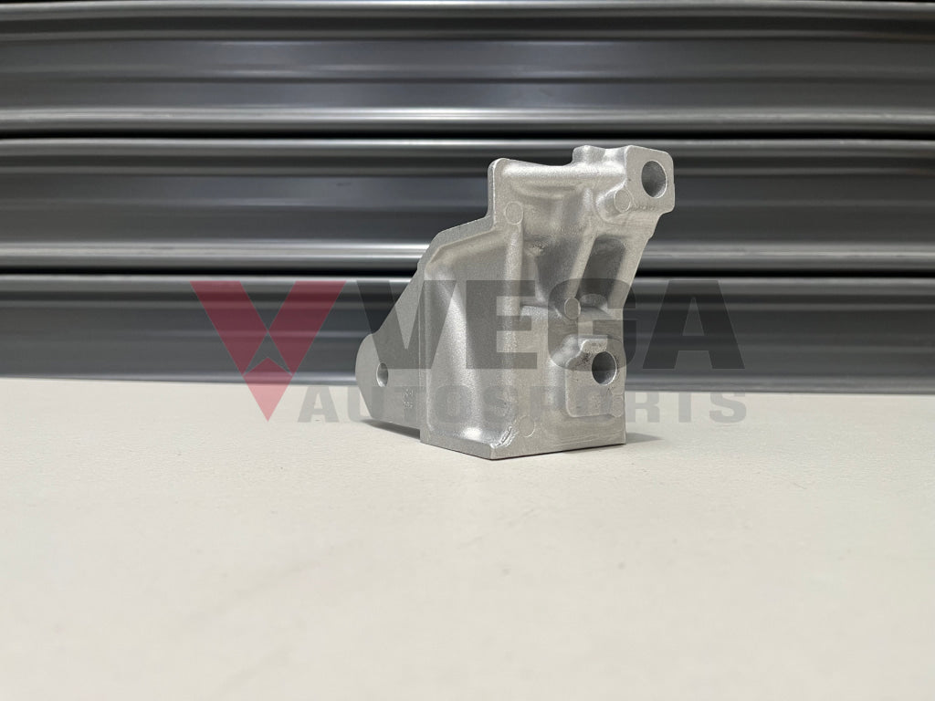 Bracket T/M 5 Speed (Rear) To Suit Mitsubishi Lancer Evolution 7-9 Mr553794 Gearbox And Transmission