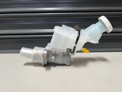 Brake Master Cylinder To Suit Mitsubishi Lancer Evolution 10 Brakes