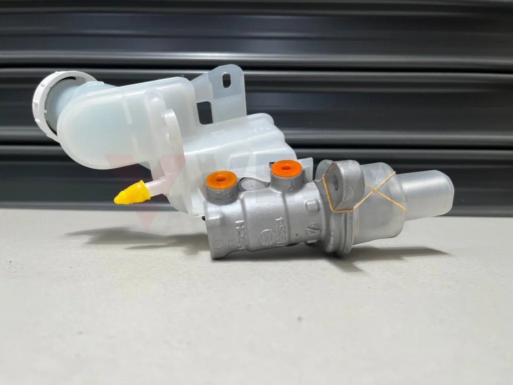 Brake Master Cylinder To Suit Mitsubishi Lancer Evolution 10 Brakes