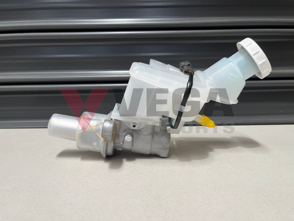 Brake Master Cylinder To Suit Mitsubishi Lancer Evolution 10 Brakes