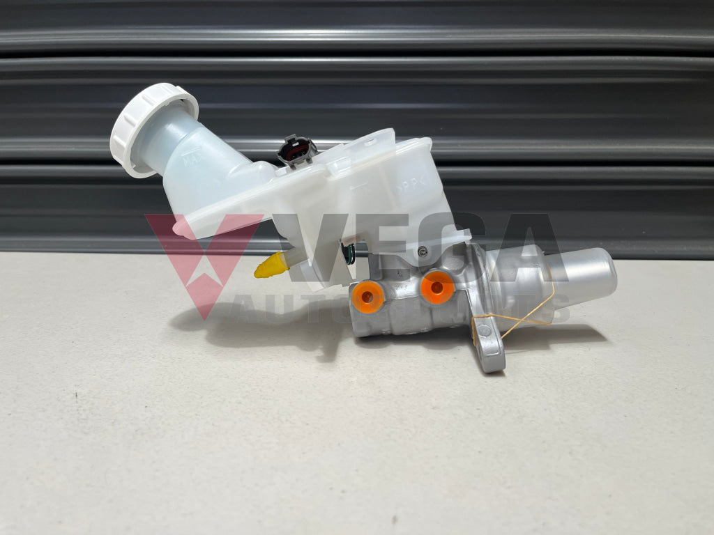 Brake Master Cylinder To Suit Mitsubishi Lancer Evolution 10 Brakes