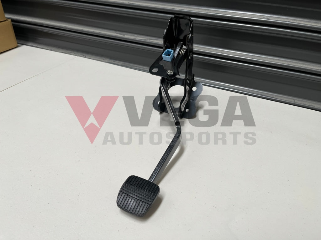 Brake Pedal Assembly To Suit Nissan Skyline R34 Gt-T - Manual 46501-Aa000 Gearbox And Transmission