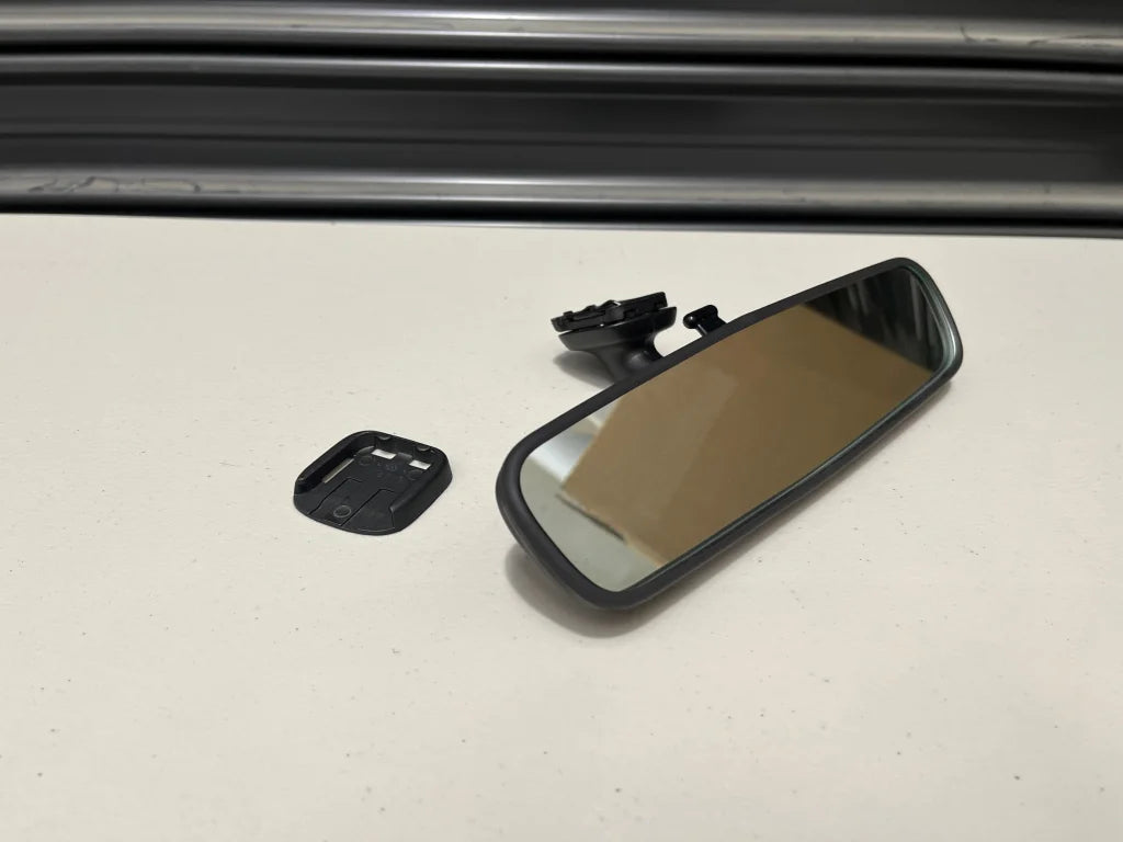 Cabin Mirror Assembly And Mount To Suit Mitsubishi Lancer Evolution 5 / 6 6.5 Cp9A Interior