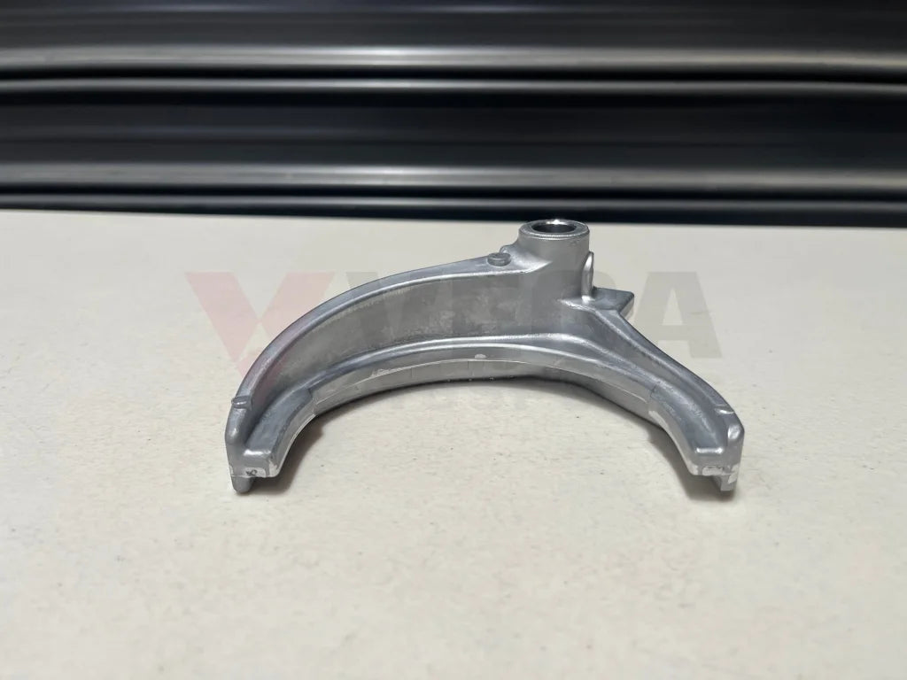 Cd00A Shift Fork 3Rd/4Th To Suit Nissan 350Z/370Z 32811-Cd000 Gearbox And Transmission