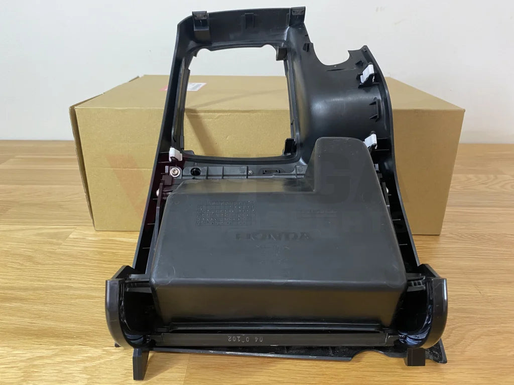 Centre Console Panel With Type R Badge To Suit Honda Civic Fd2 Interior